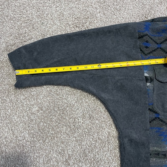 NWOT flannel - Picture 7 of 7